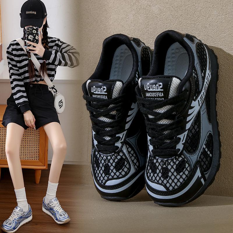 Fashion High Quality Casual Sneakers Women Lace-up Round Toe Running Shoes Woman Comfort Patchwork Flat Walk Shoes Female Sneakers Woman