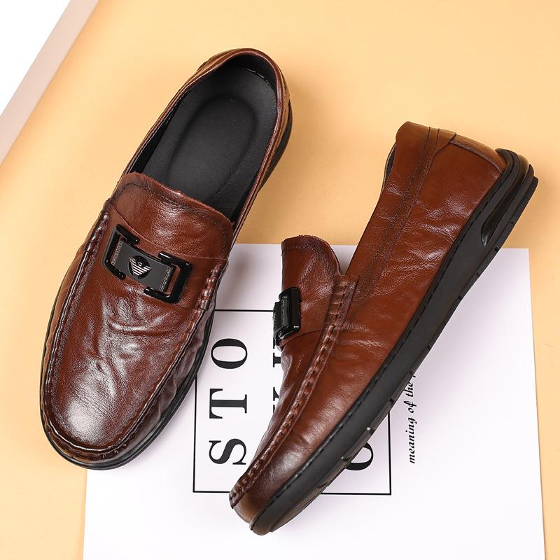 2024 Men's Premium Cowhide Leather Moccasins: Genuine Leather Casual Loafers with Round Toe