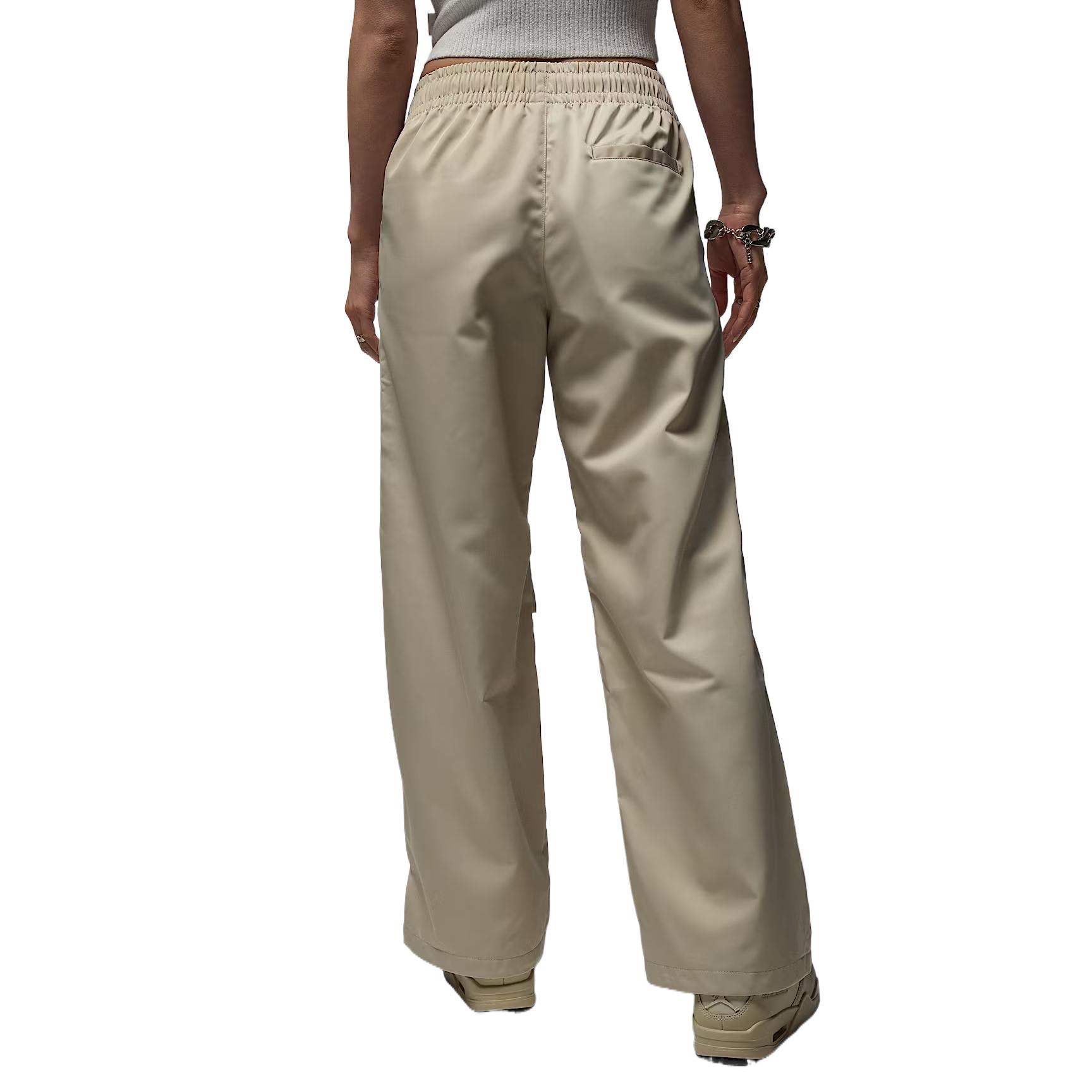 

Новые женские брюки JORDAN Brooklyn HF9466-206 M