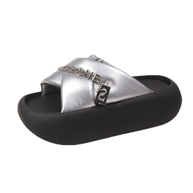 Neue Hausschuhe für draußen Damen runde Spitze JX beliebt Metall Muffin Plateau Sommer Mode Sandalen Urlaub Strandschuhe Tide