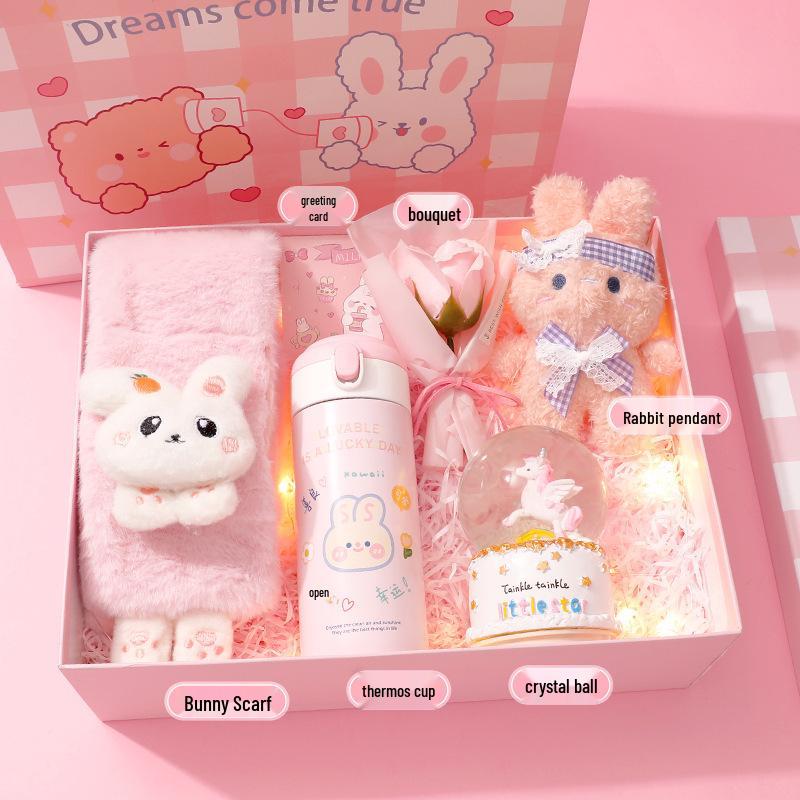 Winter Gift Box for 10-Year-Old Girls: Warm and Practical Birthday Present for Kindergarten and Primary School Students