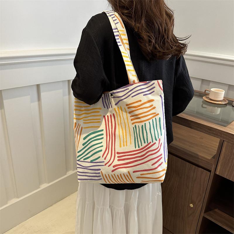Stylish Colorful Canvas Tote Bag For Women Perfect For Casual Commuting And Daily Use