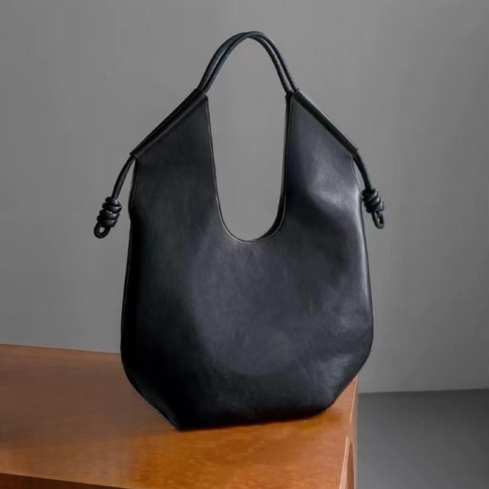 Fashionable Large Capacity Tote Bag Classic Retro Minimalist Style Spacious Faux Leather Shoulder Bag With Do Not Wash For Daily And Travel Use