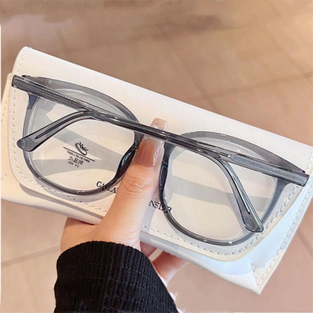 Anti-Blue Light Glasses Ultra-Light Reading Glasses Men Women Fashion Computer Eyewear Square Frame Flat Light Eyeglasses