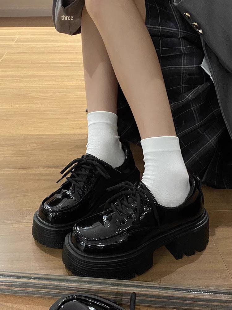 Women's 2024 Black British-Style Lace-Up Leather Shoes: Round Toe, Thick Sole, Patent Mid-Heel for Autumn.