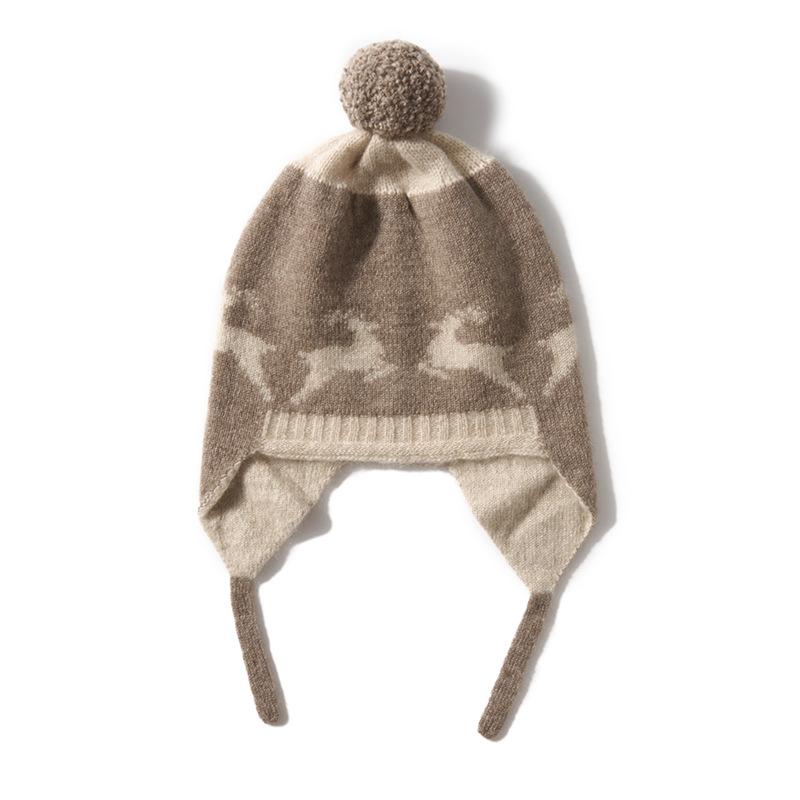 

Кашемировая осенне-зимняя новая модель женская высококлассная шапка с цветными блоками и помпоном из меха лося теплая модная вязаная повседневная шапка One Size