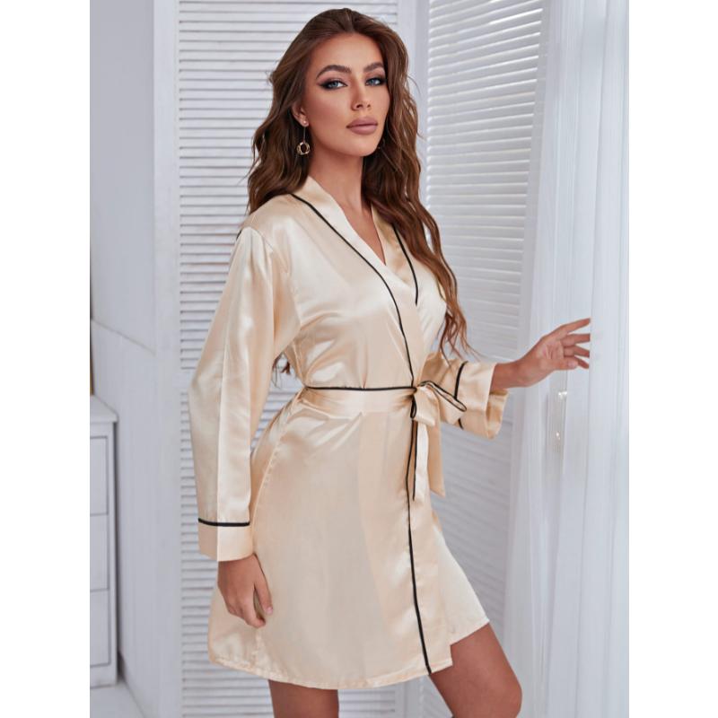 Pižama moteriška vasaros ledo šilko seksualus chalatas pižama ilgomis rankovėmis suvarstomi trumpi namų drabužiai pavasario ir rudens nuotakos rytinė suknelė