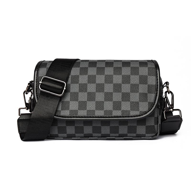 Trendy Plaid Men's Shoulder & Chest Crossbody Bag