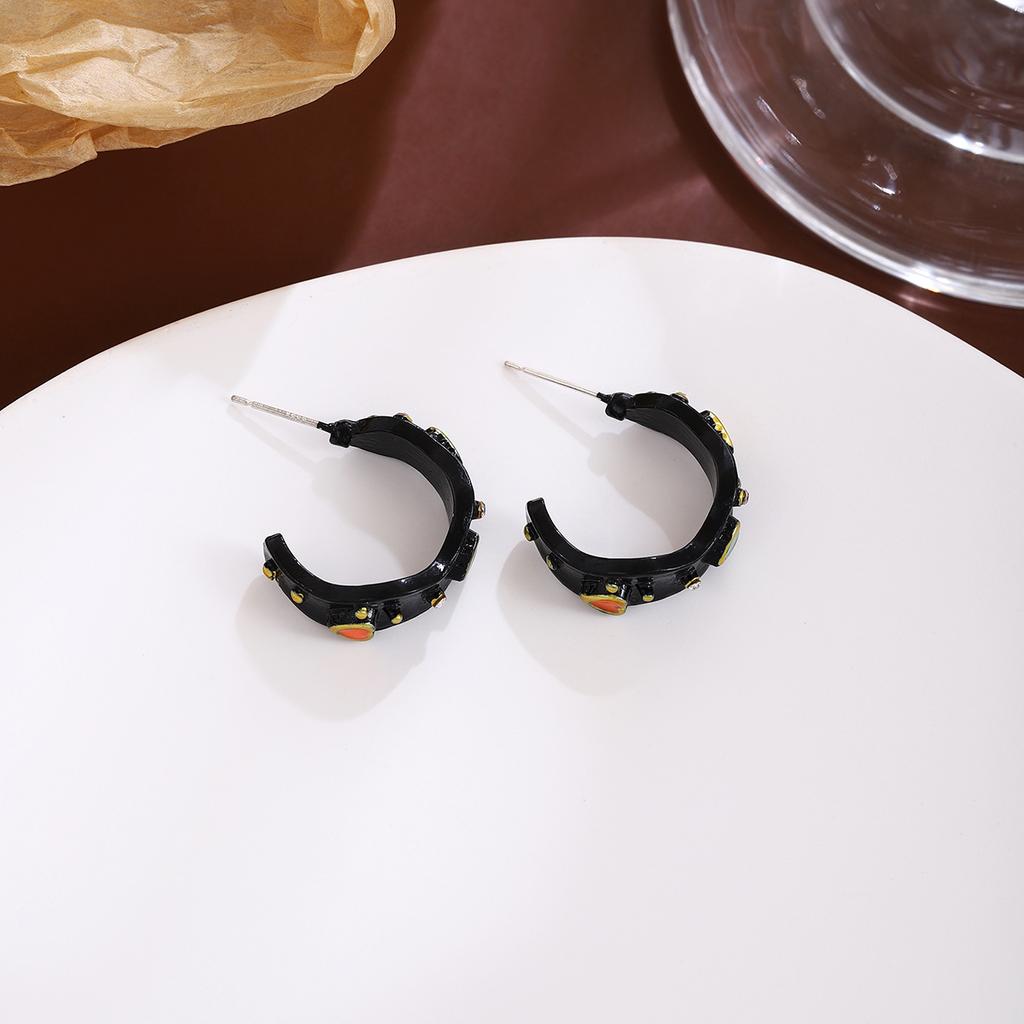 Enamel Diamond Love Printing Black Stud Earrings, Light Luxury High Sense Irregular C-Shaped Fashion Temperament Earrings