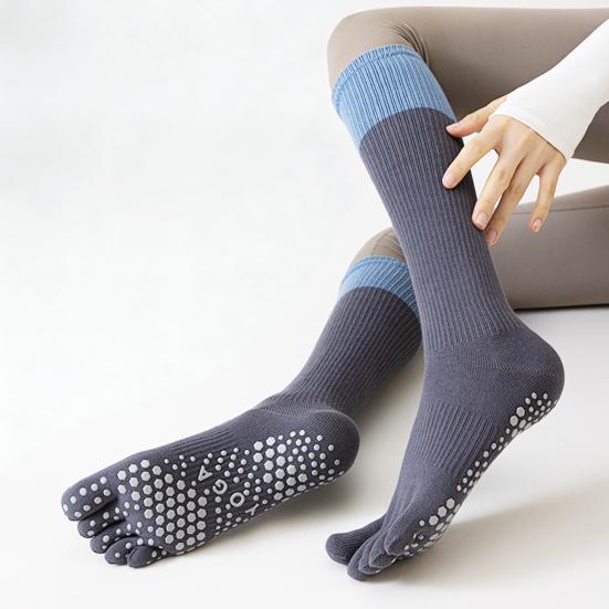 Five Toe Yoga Socks Women Breathable Cotton Knee High Socks Non Slip Sports Socks with Grips for Fitness Dancing Pilates Exercise