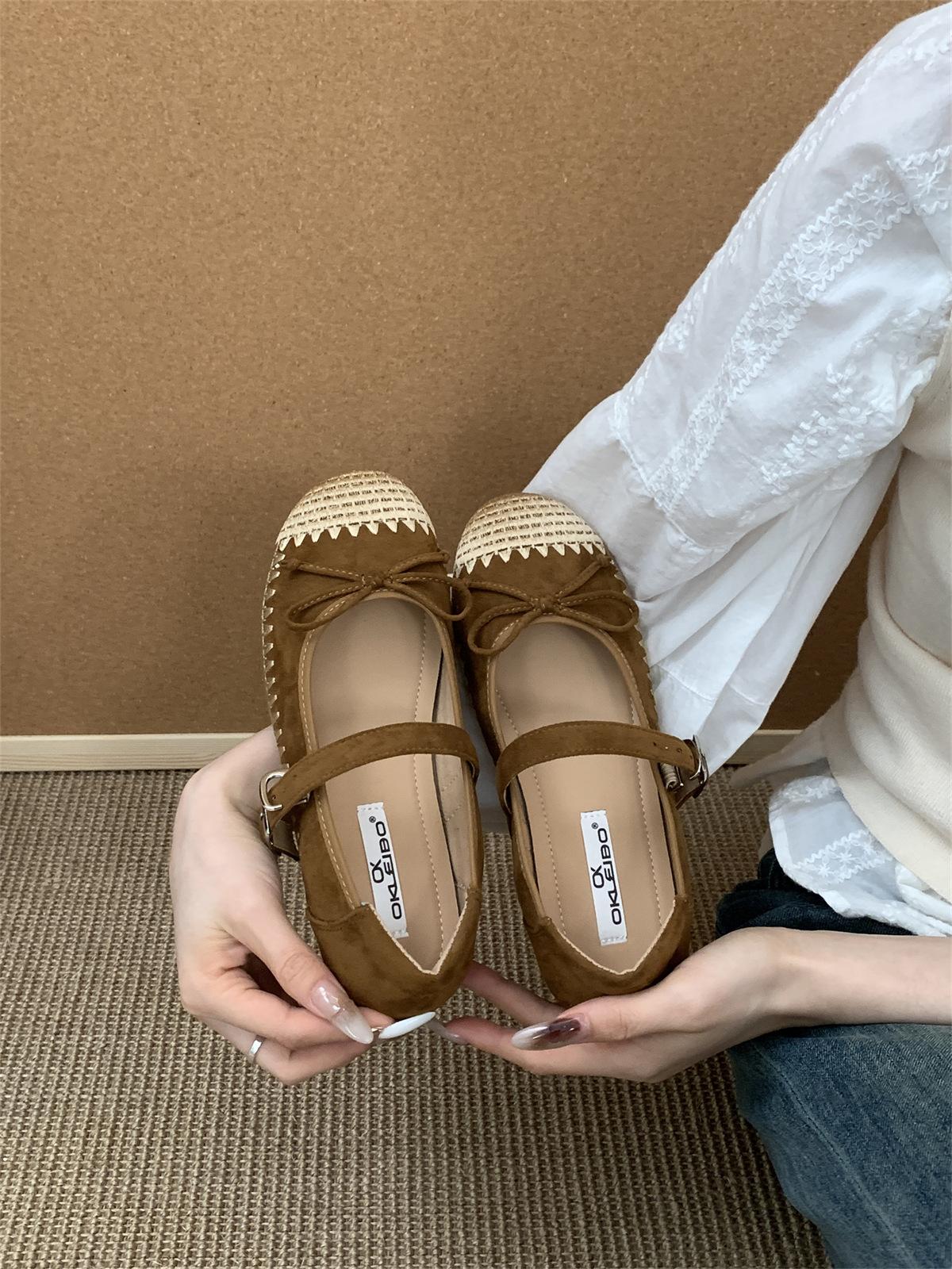 

2025 autumn new round head bow round head flat bottom single shoes one-word buckle with soft sole flat heel shallow mouth women s shoes 39 коричневый