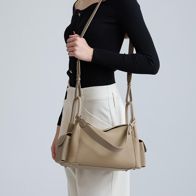 Fashionable Underarm Bag High-end Business Casual Crossbody Bag Niche Design Shoulder Bag
