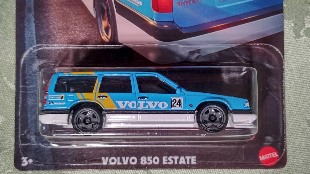 Hot Wheels Volvo 850 Estate