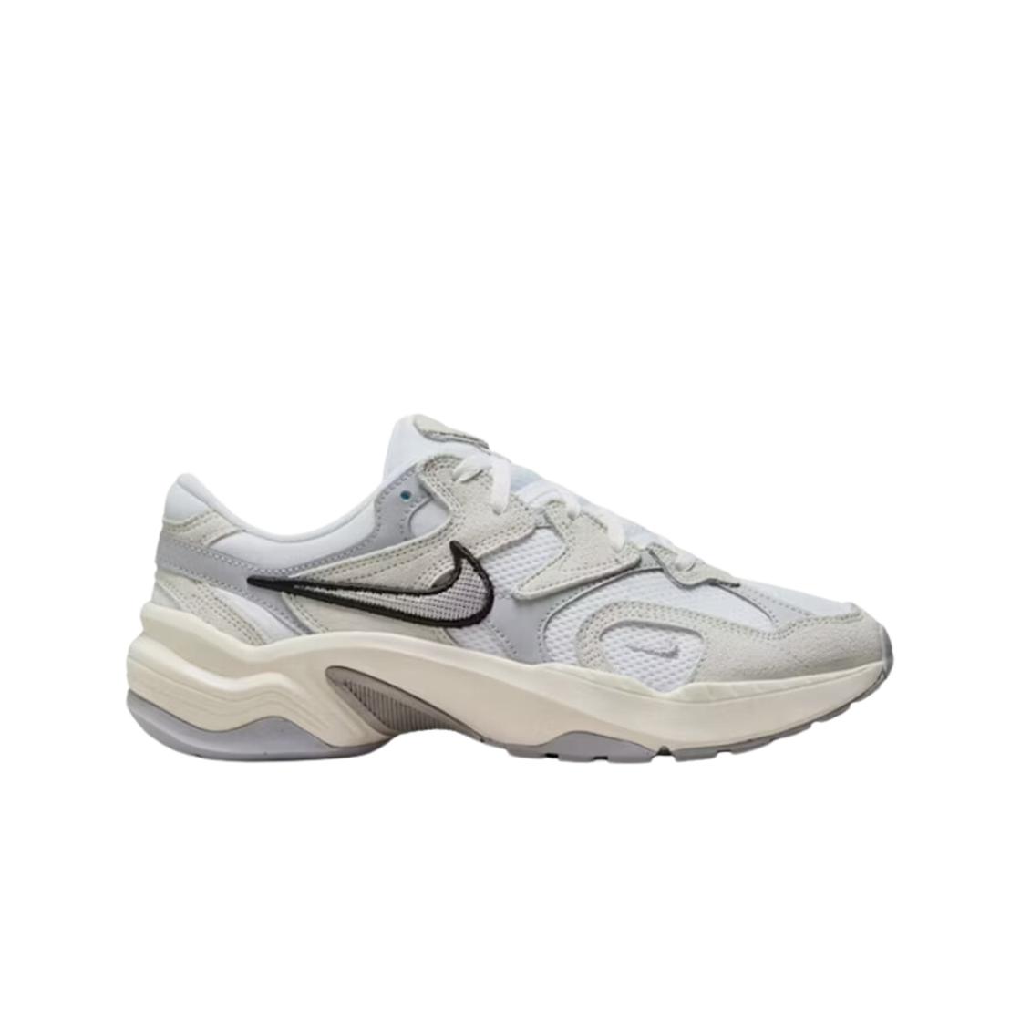 

(в) Nike Al8 Белый Черный Парус 245