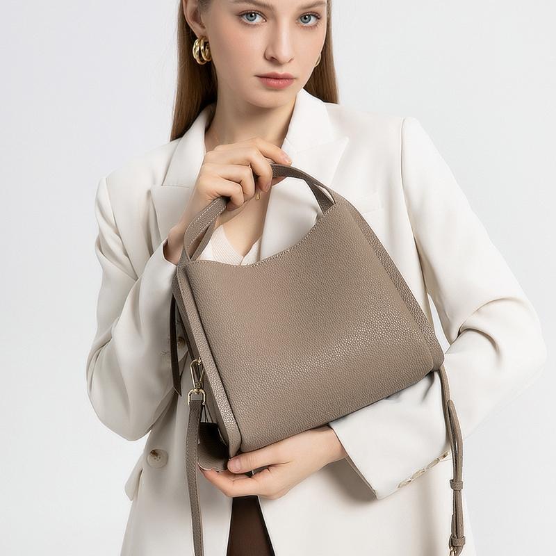 Women's Cowhide Genuine Leather Shoulder Bag Female Fashion Luxury Designer Handbags Lady Commuting Large Capacity Bucket Bags