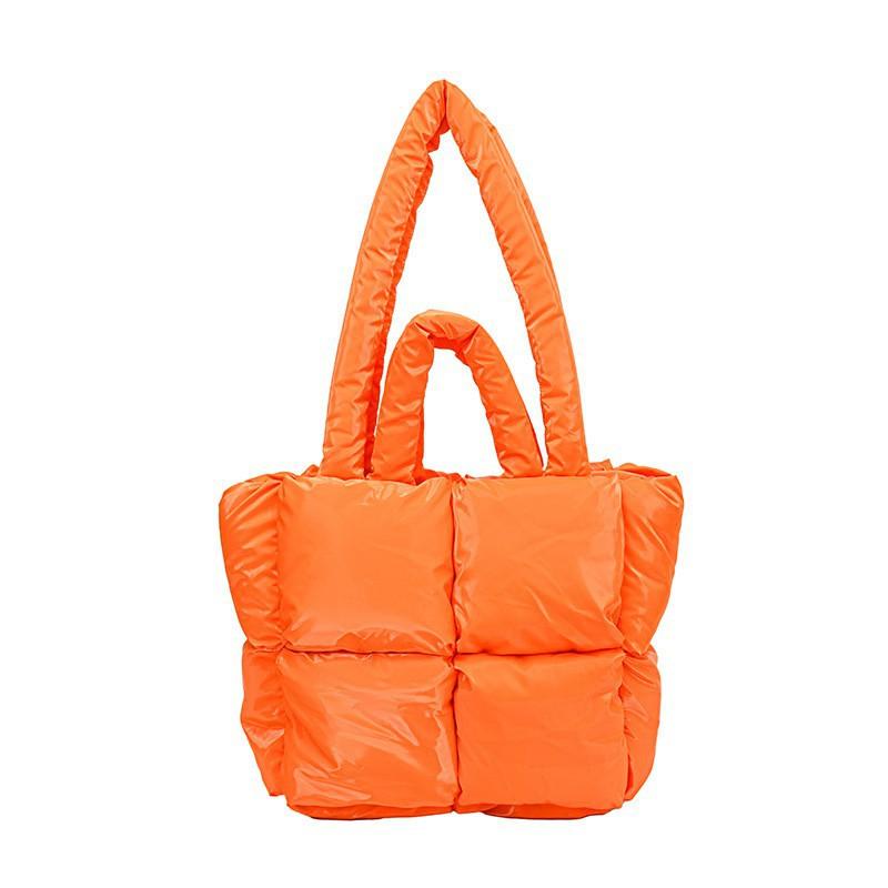 

Down Jacket Handbag Women s 2023 New Style Shoulder Bag Simple Large-capacity Fashionable Commuting Tote оранжевый