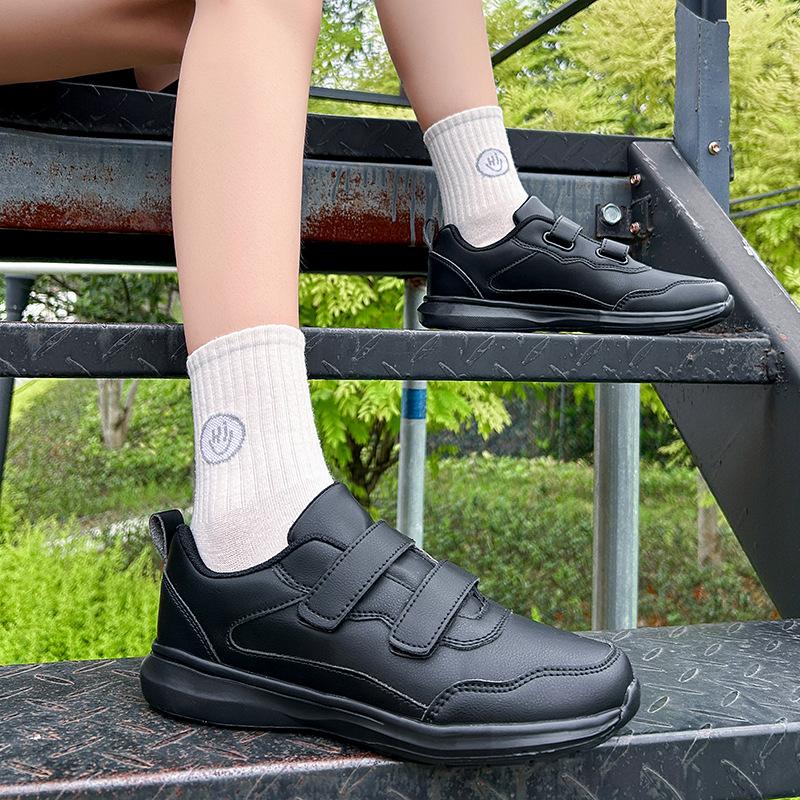 

Студенческая спортивная обувь, маленькие белые туфли, мужская и женская одинаковая волшебная застежка, легкая парная спортивная школьная танцевальная обувь, кроссовки 46