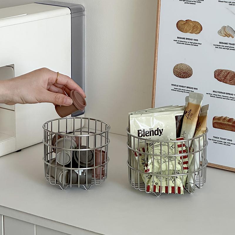 Iron Cosmetic Organizer Makeup Storage Box Luxury Desktop Small Sundries Storage Bucket Office Workstation Pen Holder Organizer