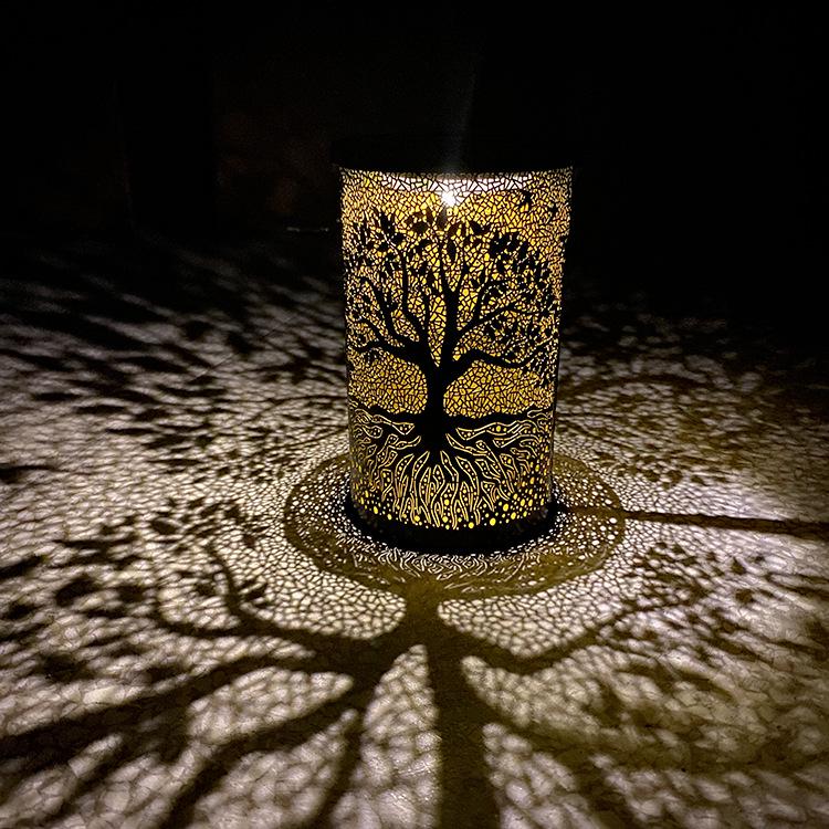 

Кованое железо, солнечные садовые подвесные фонари - уличный полый проектор для газона и дворового искусства