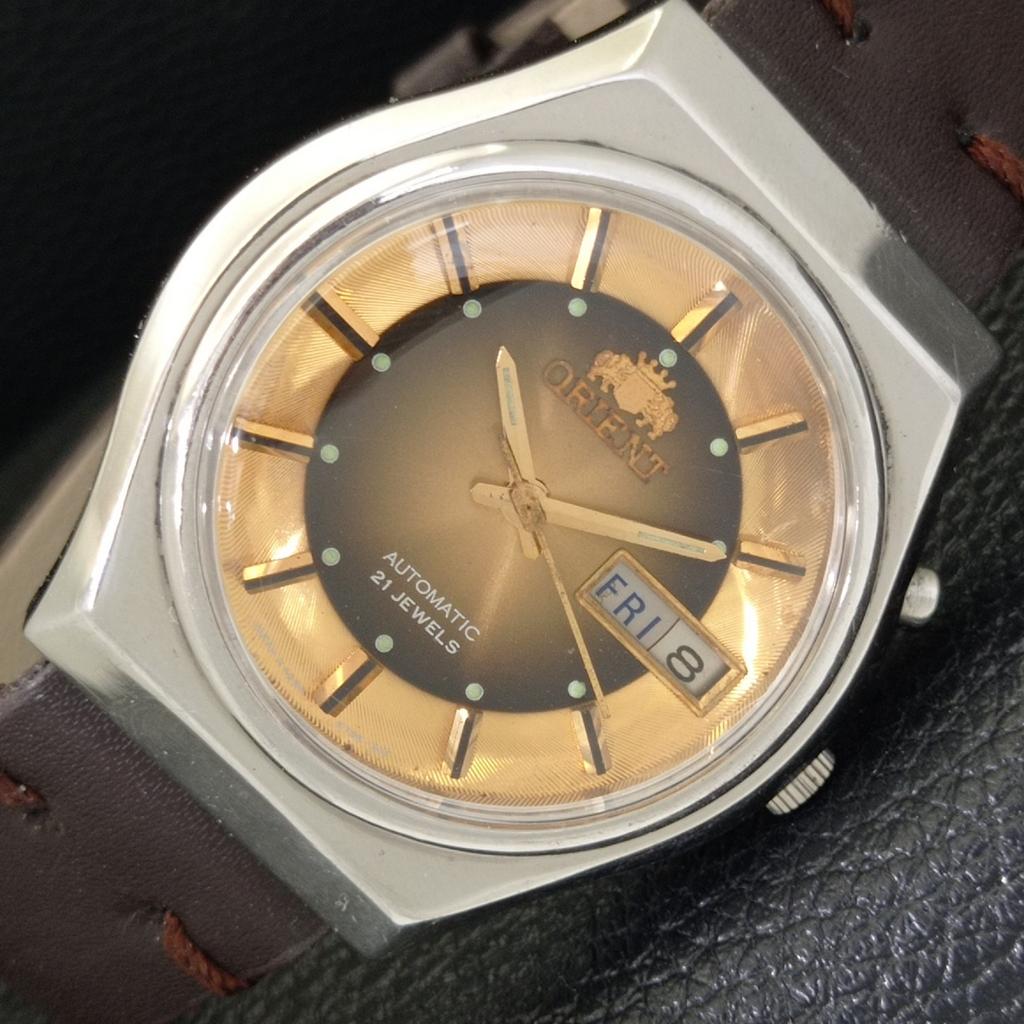 

VINTAGE ORIENT AUTOMATIC 46943 JAPAN MENS ORIGINAL DIAL WATCH a700720-5 R204-a700720