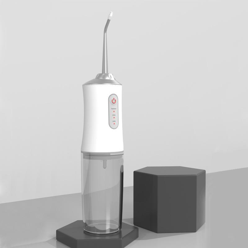 Usmile Portable Electric Water Flosser with Four Heads for Oral Care