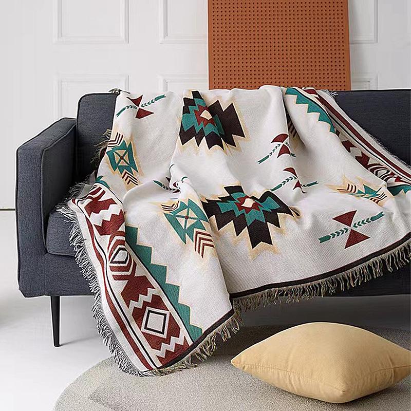 White Blankets for Sofa Comfortable Solid Color Blanket Spring Outdoor Picnic Blanket Portable Cushion Cotton Throw Blanket