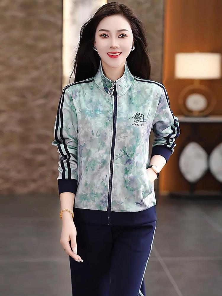 2025 Women's Trendy Three-Piece Tracksuit for Outdoor Running - Loose-Fit Fashion for Autumn/Spring