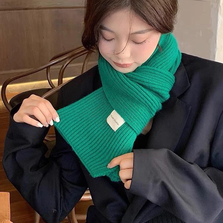Korean-Style Houndstooth Knitted Round Neck Scarf - Warm, Versatile, Trendy Autumn/Winter Accessory