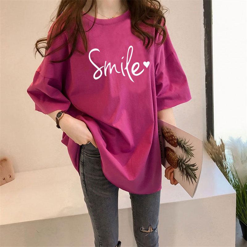 

Женская футболка средней длины из молочного шелка - с коротким рукавом и ленивым принтом, тренд лета 2025 XL розы красного