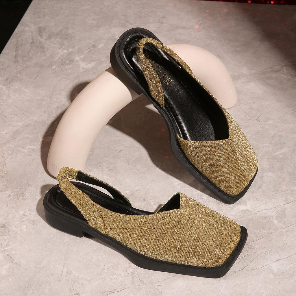 Large-size Vintage Chic Sandals with A Unique Design, A Niche Style, 2026 New Model, Closed-toe, Thick Heel, Women's Foreign Trade Wholesale