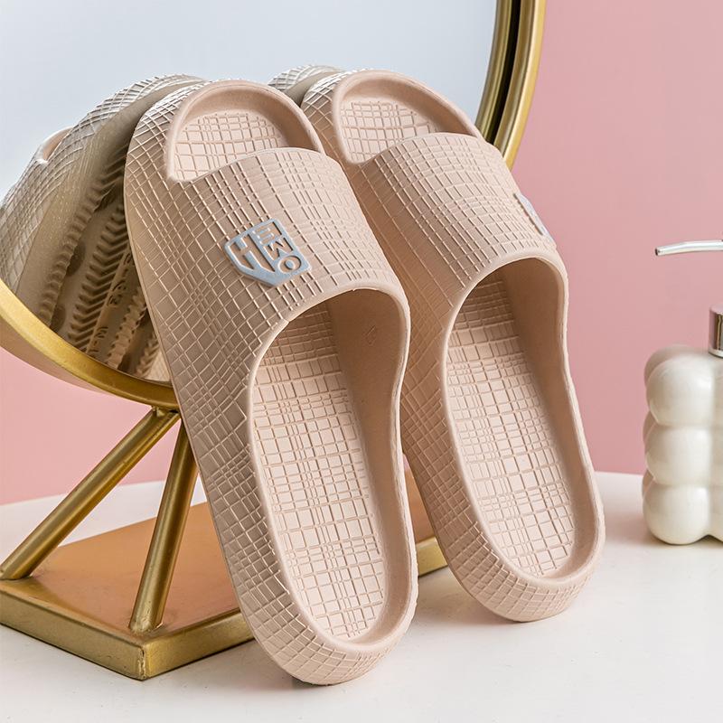 EVA Slippers for Women In Summer, Suitable for Home Use, with A Non Slip, Thick Bottom,Outdoor Wear and Are Suitable for Couples