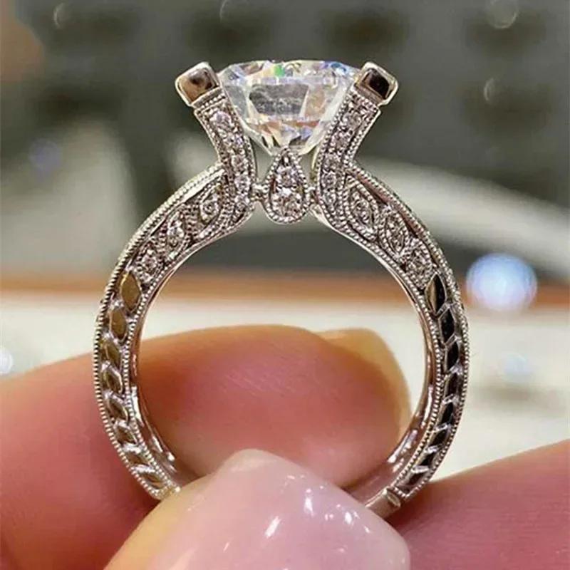 New Luxury Copper Color Round Zirconia Crystal Women Wedding Rings Brilliant Marriage Ceremony Bridal  Statement Zircon