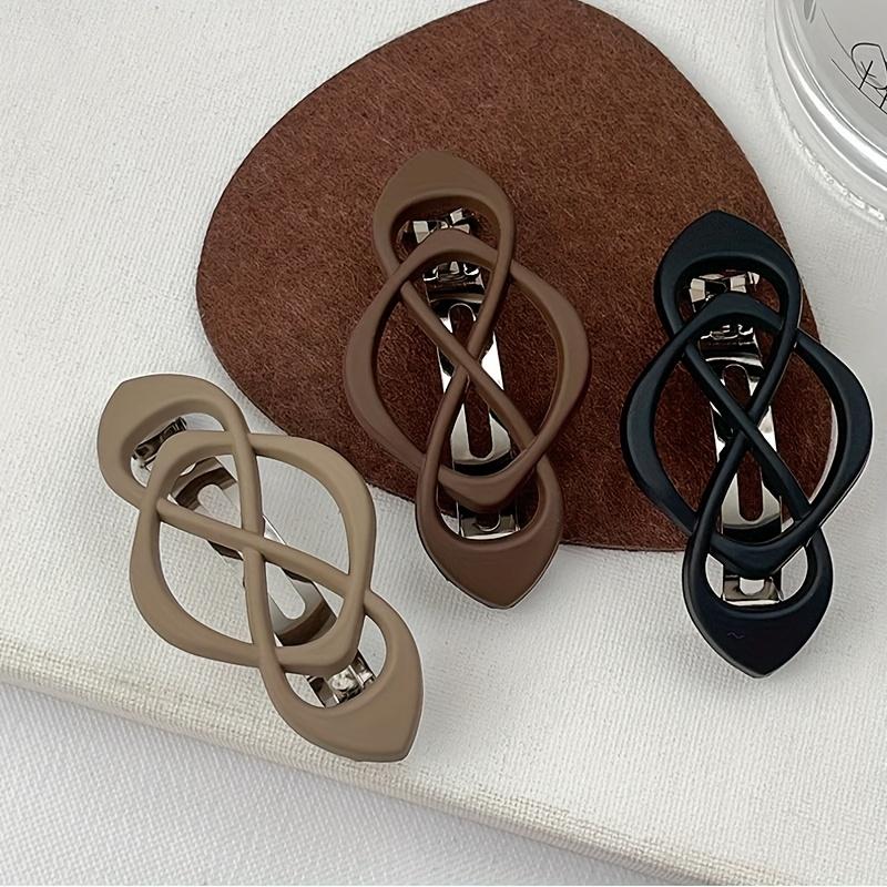 Stylish Hollow Metal Hair Clip with Princess Ponytail Spring Barrette for Back of Head