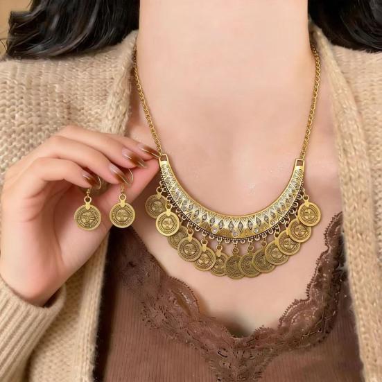 2 Stück/Set Halskette Ohrringe Set Verstellbare Kette Retro Graviertes Muster Münze Quasten Braut Halskette mit Strasssteinen Eingelegt Schmuck Geschenk