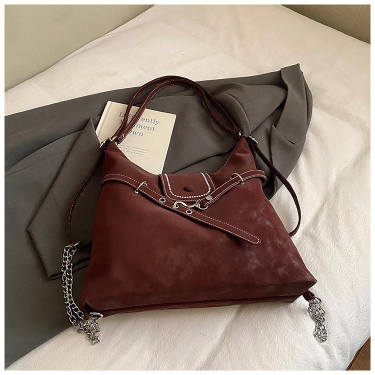 

Fashion retro large-capacity bag women s 2025 new autumn and winter commuter backpack single shoulder messenger tote bag