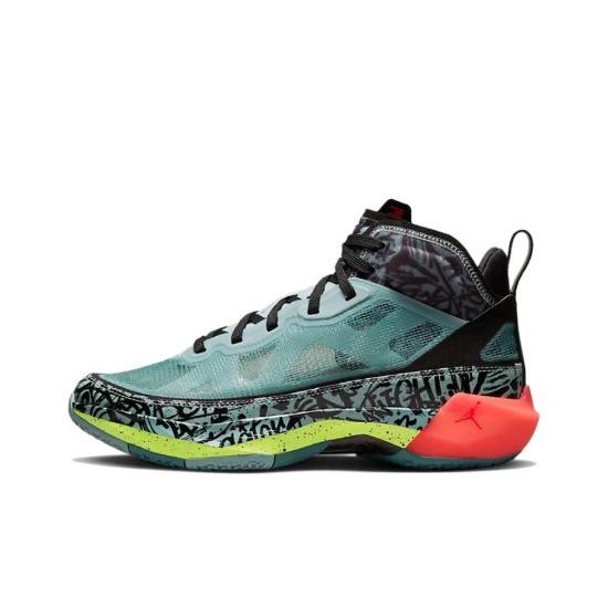 

Air Jordan Satou Sabally x Women s Air Jordan 37 PF Graffiti DZ0810-367 EU 38 чёрный/багровый