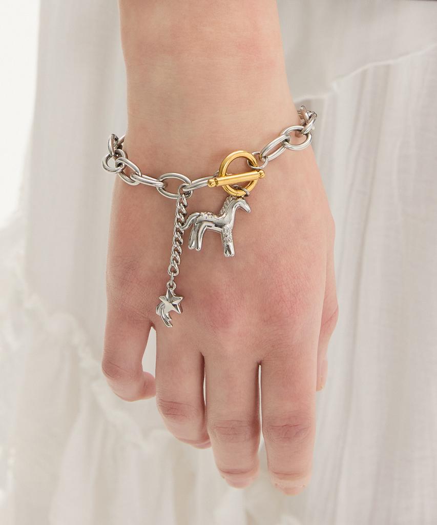 Vvv Baby Pony Drop Chain Surgical Bracelet