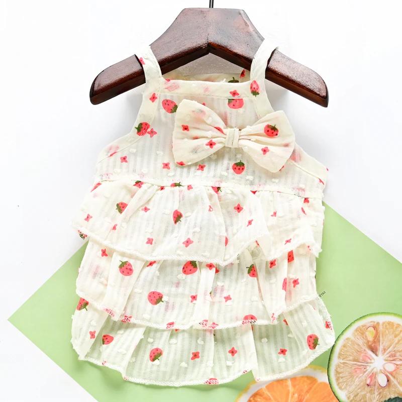 

Cute Strawberry Dog Dress Tutu Bowknot Cat Skirt Yorkie Yorkshire Terrier Pomeranian Clothes Puppy Apparel Cheap Pet Products XXL білий