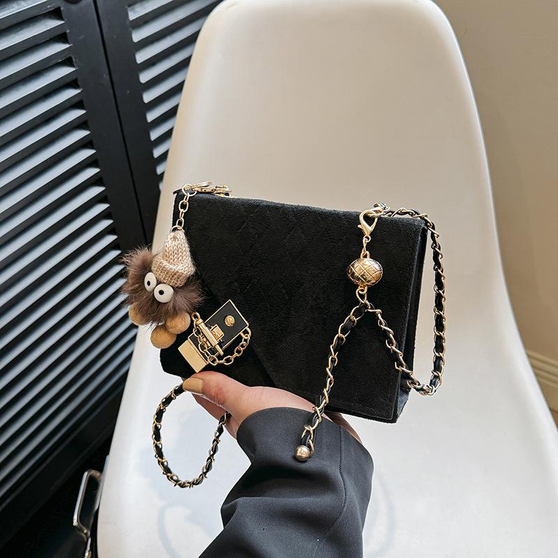 

2024 весна новая модная маленькая сумка женская повседневная индивидуальная маленькая квадратная сумка ретро сумка через плечо