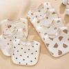 7 Stück Baumwoll-Baby-Lätzchen Wasserdichte Spucktücher Neugeborenen-Speichelhandtuch Cartoon-Druck Baby-Accessoires Baby-Fütterungslätzchen Artikel