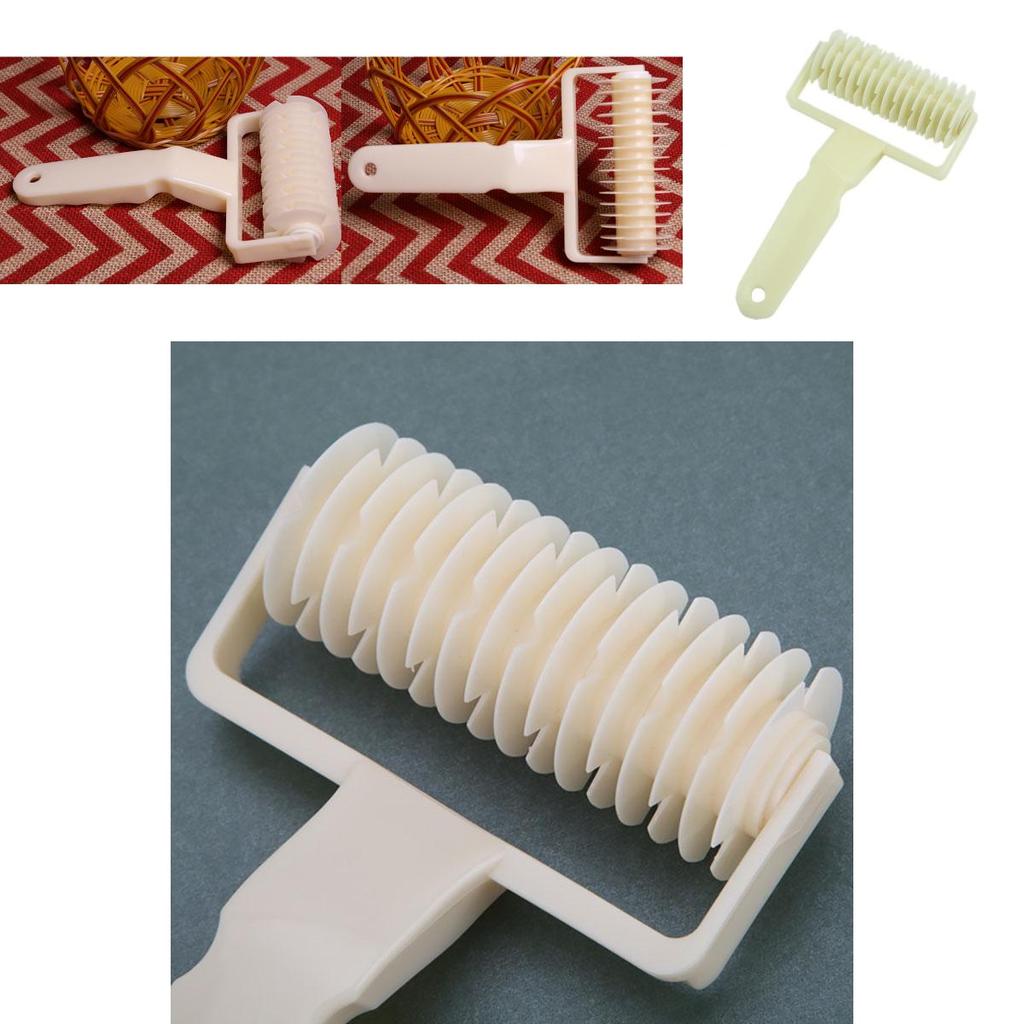 Timeless Design Rolling Lattice Roller Pie Pastry Cutter For Versatile Kitchen Use