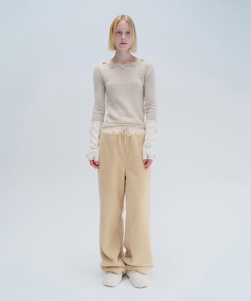 Daiaegeuneol Alpaca Applique Knit (Beige)