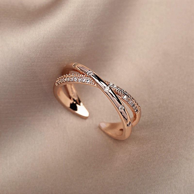 Verstellbarer Roségoldener Kreuz Zirkonia Ring für Damen - Trendige und Personalisierte Mode
