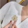 Korean version of fashion temperament brooch women's rhinestone silk scarf buckle anti-light buckle crystal brooch pin pearl jewelry accessories