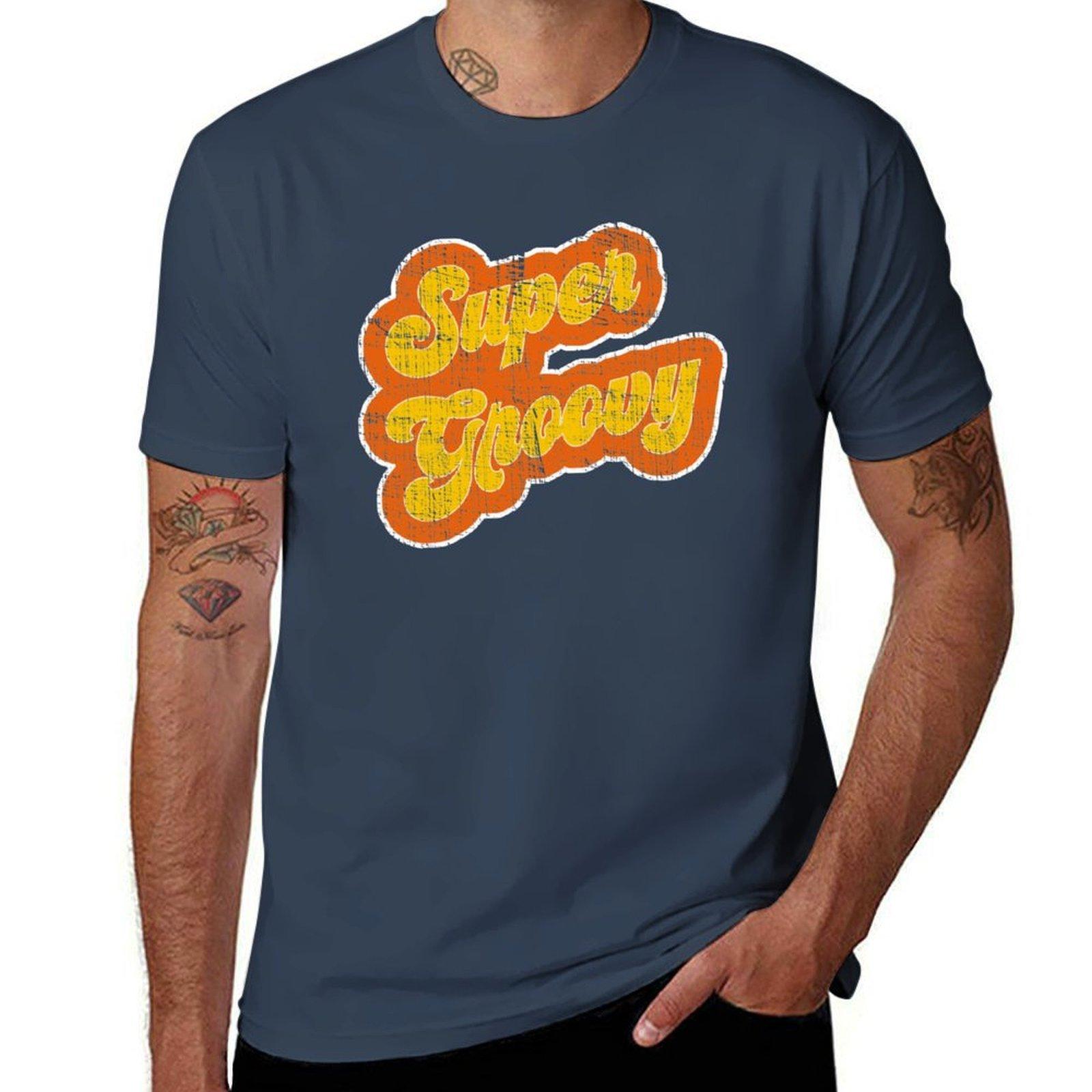 Vintage 1970s Style Super Groovy Tshirt Plus Size Lightweight Tee Shirt S