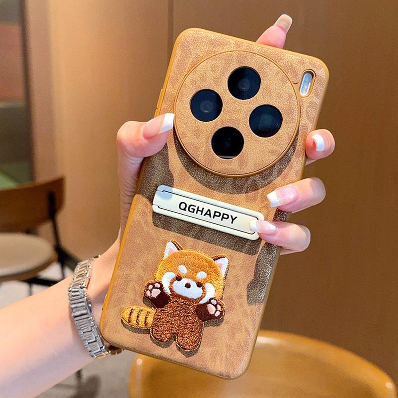 

Embroidered Cute Kitten Meow Leopard Stand Holder Case For VIVO X300 Pro x300 X200 Ultra X200s X200 Pro Camera Protect Cover vivo X200s