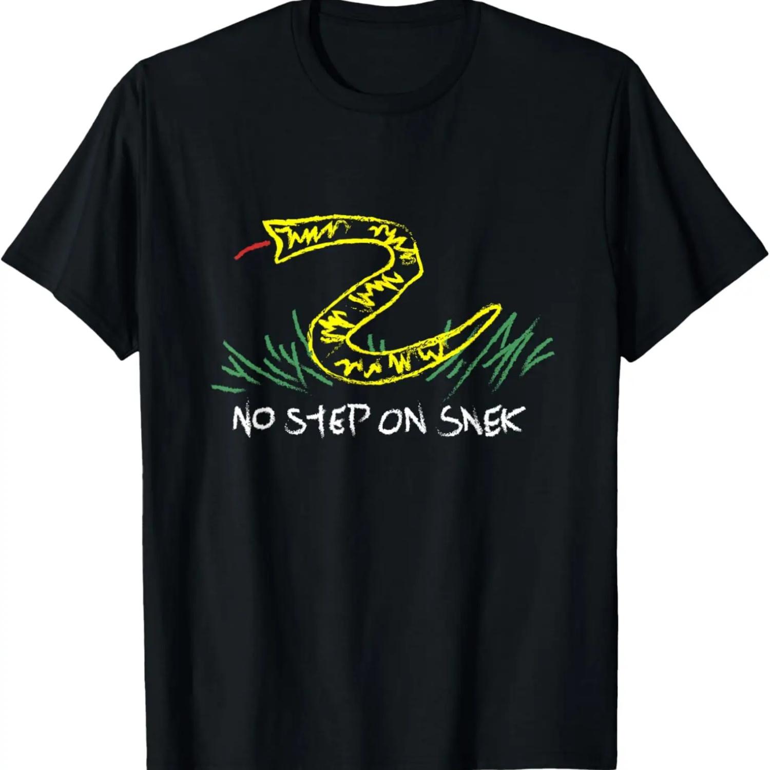 No Step On Snek Gadsden Flag T-Shirt S
