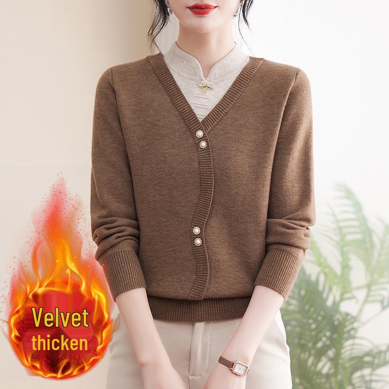 Mom's Winter Qipao-Style Two-in-One Velvet Sweater for Middle-Aged Women