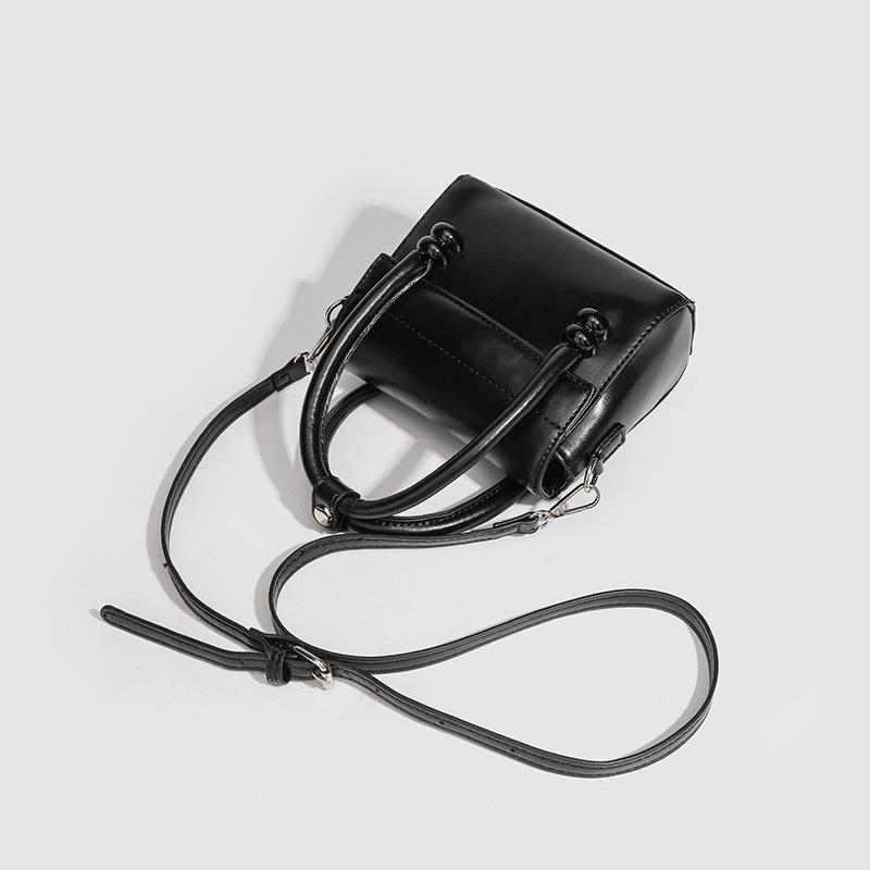 Tide Niche Design Retro Mini Square Bag Versatile High-End Casual Portable Shoulder Messenger Bag