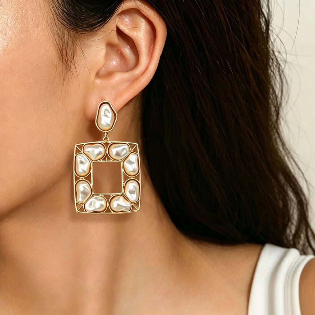 European and American women's earrings, geometric pearl square design high-end stud earrings, versatile niche earrings